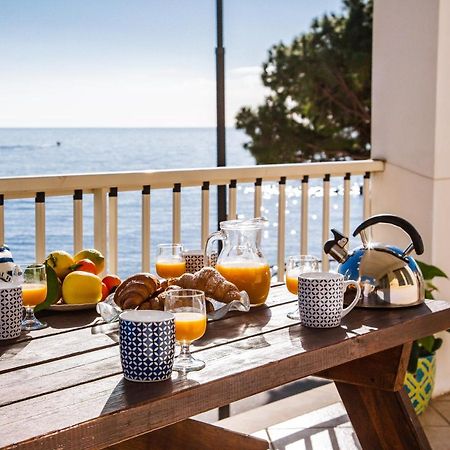 Terrazza Lungomare, E Sei In Spiaggia... Кала Гононе Екстериор снимка